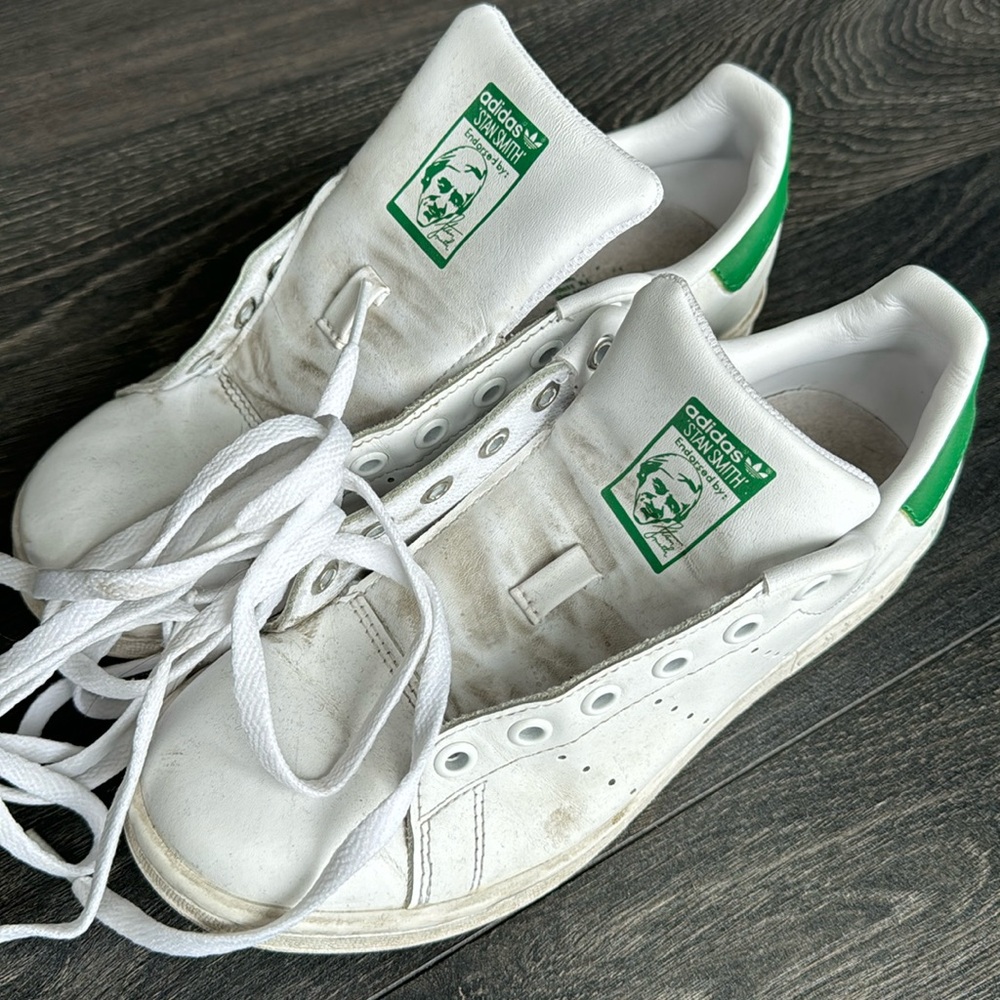 Stan Smith adidas shoes size 6 us womans